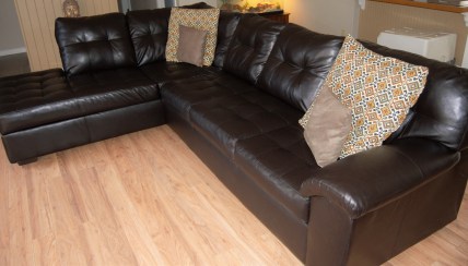 WeCeeStyle Full Sofa